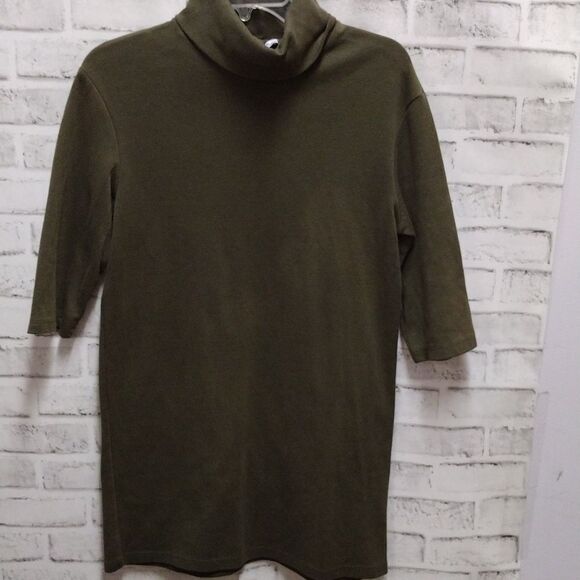 Zara sweater  - Picture 1 of 3